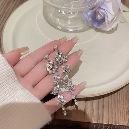 Luxury Rhinestone Tassel Earrings – Elegant Artificial Earrings for Women