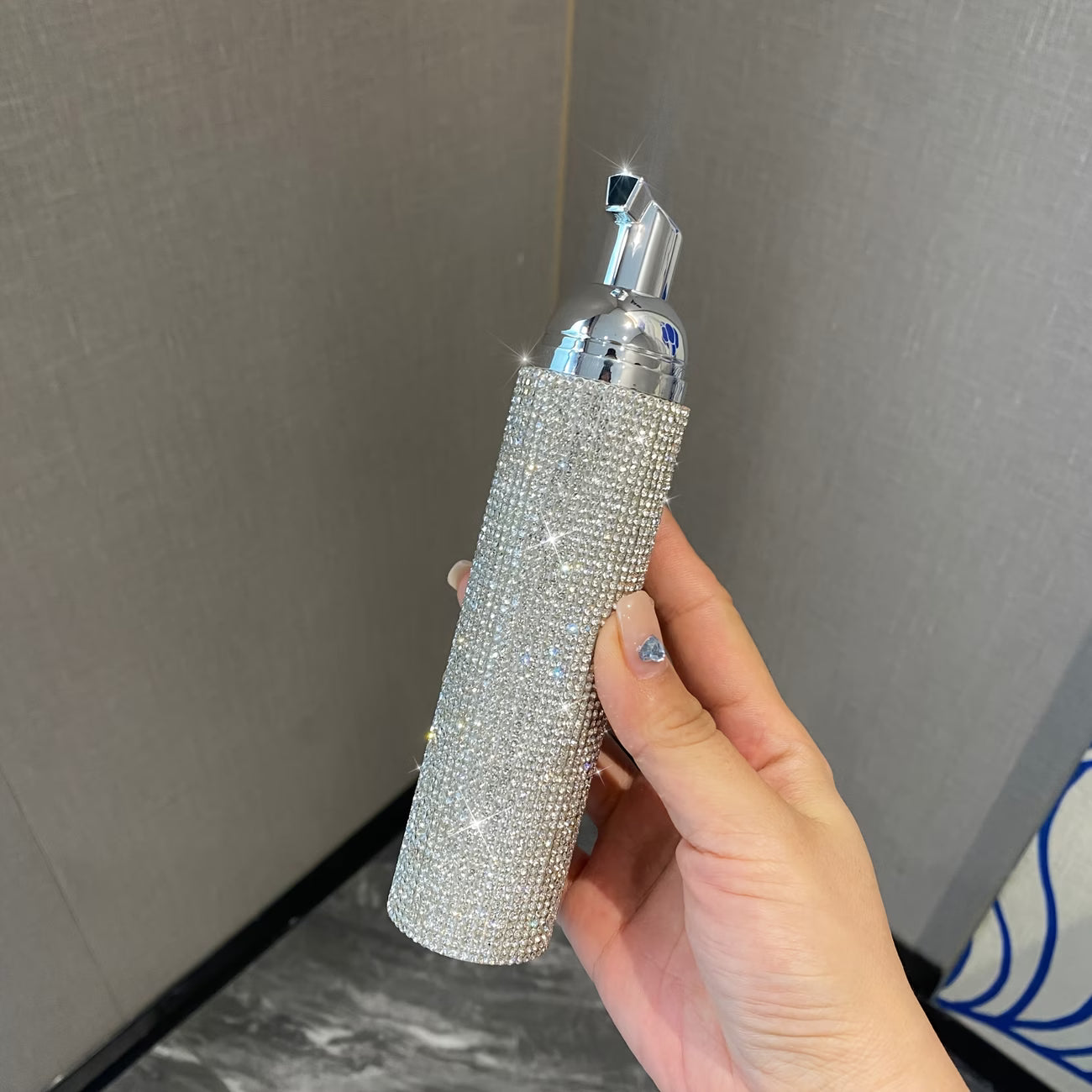 Spray Bottle – Luxury Rhinestone Portable Spray Bottle for Skincare & Cosmetics Travel Container
