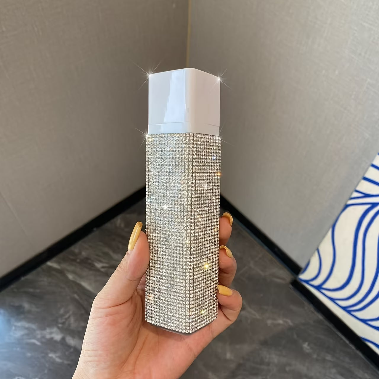 Spray Bottle – Luxury Diamond-Studded Refillable Portable Spray Bottle Cosmetic Pump Dispenser