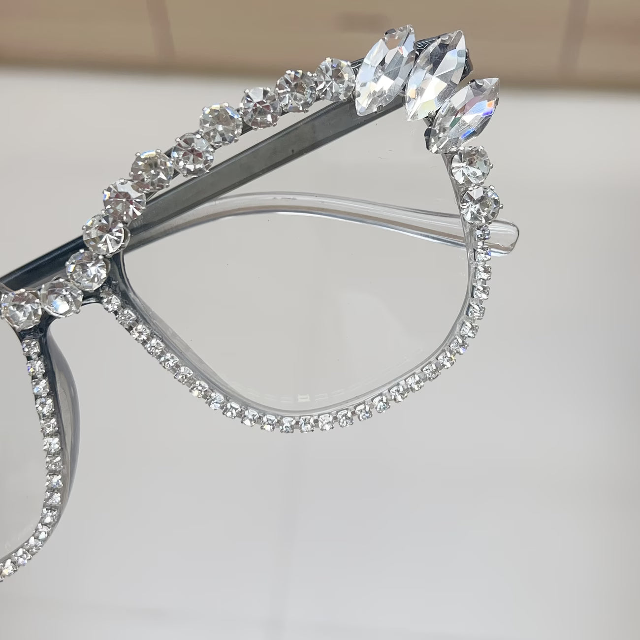 Rhinestone Cat Eye Glasses – Luxury Square Crystal Eye Glasses for Women Fashion